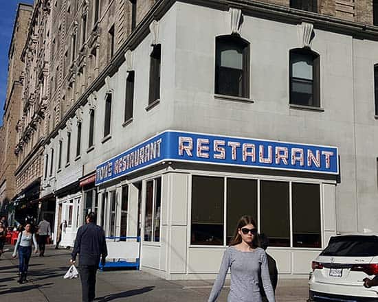 Best Places to Eat Near Columbia University